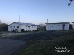 1467 Railroad Dr, McKinleyville, CA 95519