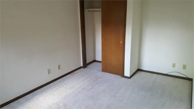 957 Roxwood Ln #C — Photo 10