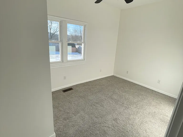 1731 State Route 140 — Photo 6