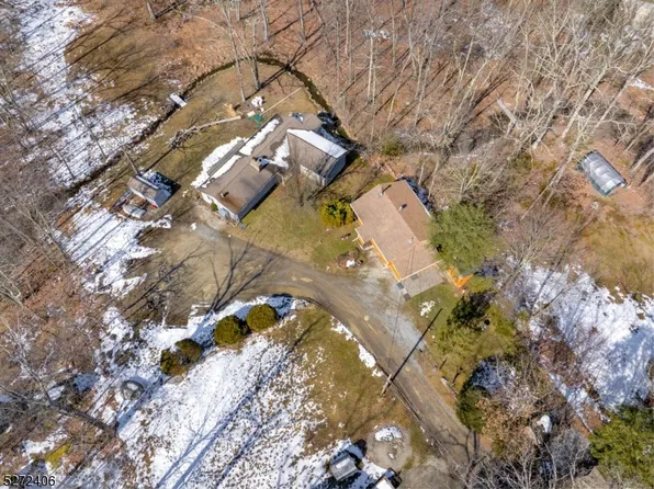 9 Doris Dr, Frankford Twp., NJ 07860