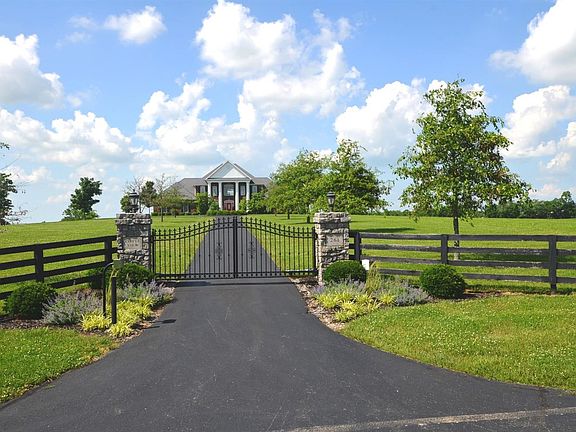 2nd image of 261 Dunn Ln