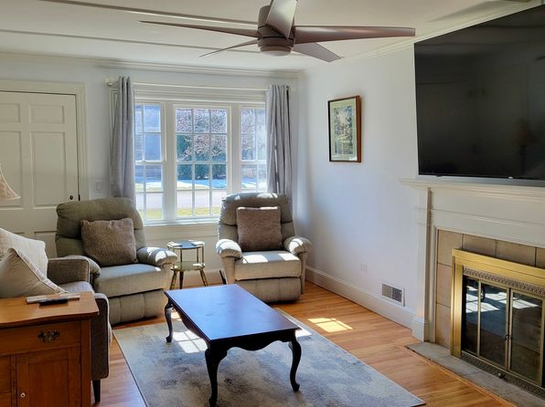 130 Berkshire Dr