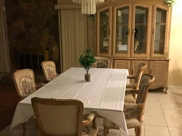 9900 Eagles Point Cir APT 2, Port Richey, FL 34668