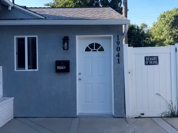 19041 Vanowen St, Reseda, CA 91335