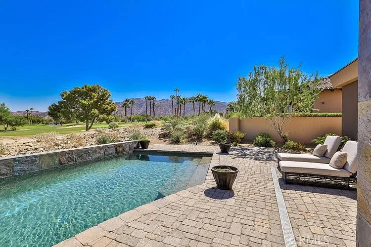 49687 Canyon View Dr — Photo 38