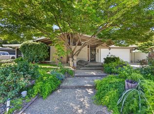 Contemporary Ct, Elk Grove, CA 95624
