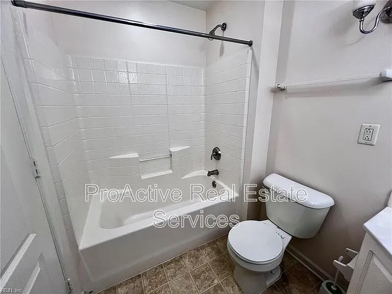 4581 Duffy Dr — Photo 12