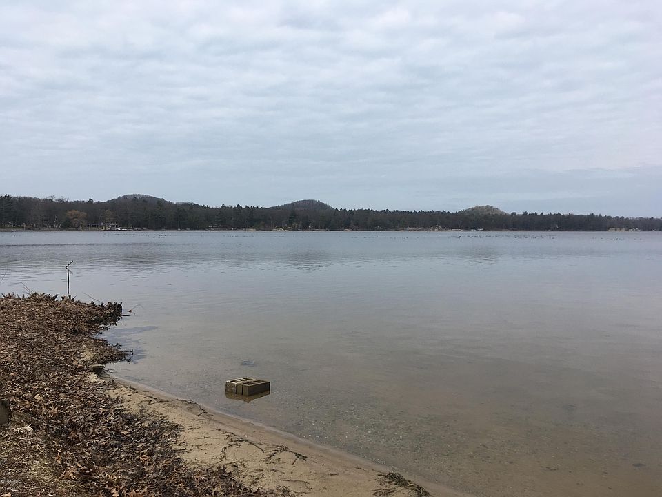 1st image of 7495 S Harbor Dr