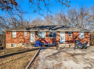 4836 NW Homestead Rd, Riverside, MO 64150