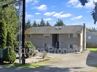 2720 204th St SW #B, Lynnwood, WA 98036