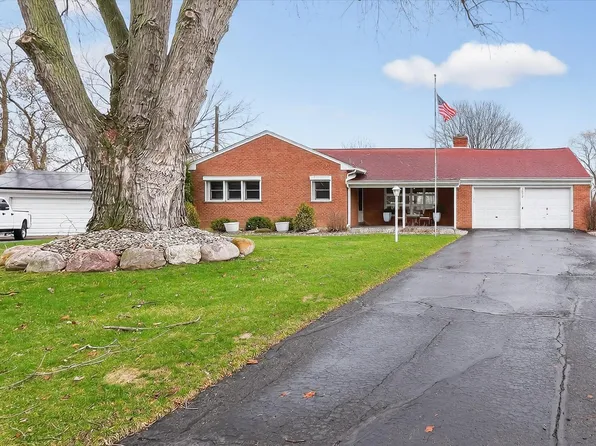 3672 Cushing Ct, Dexter, MI 48130