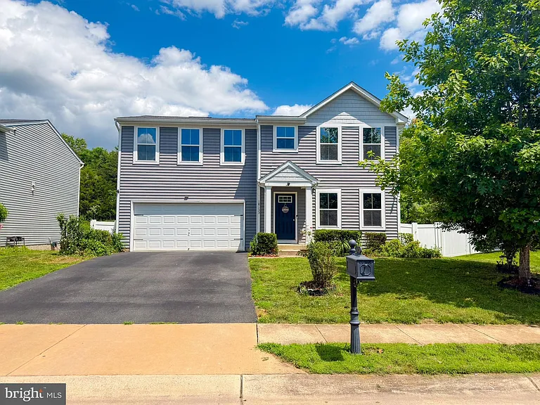 18133 Scenic Creek Ln — Photo 1