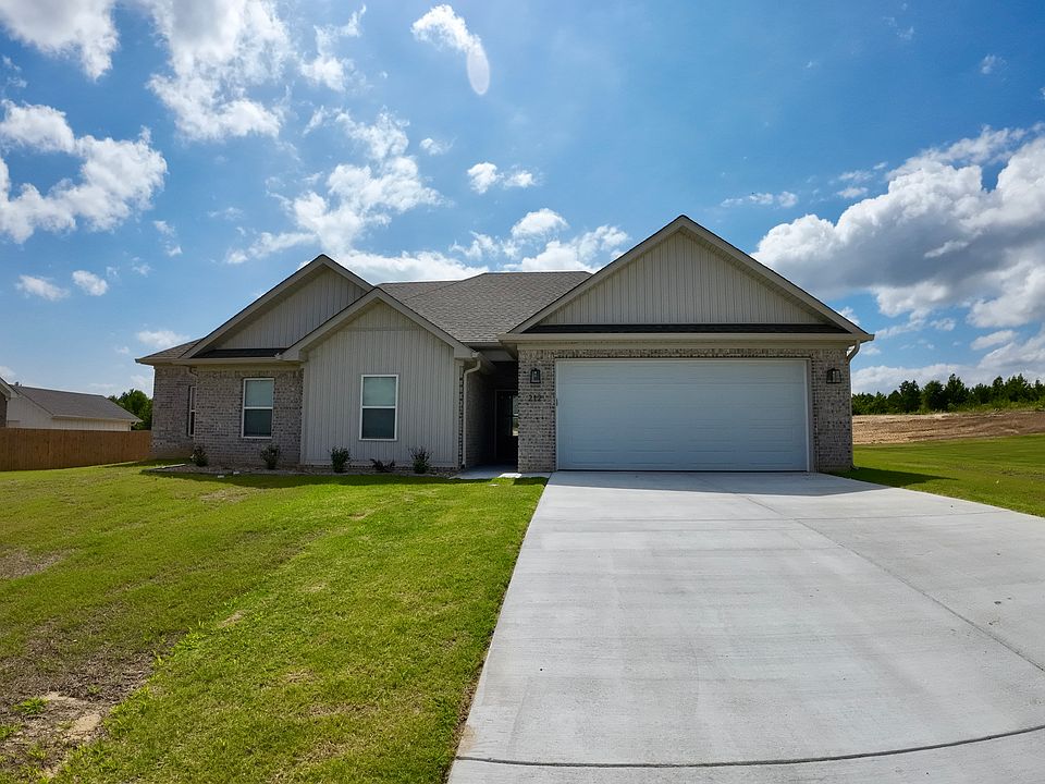 1st image of 212 Kelton Ln
