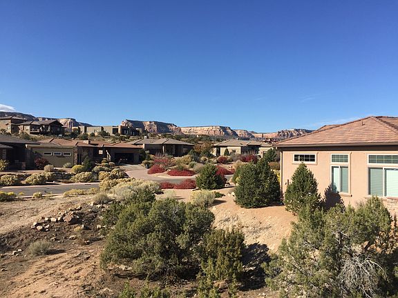3rd image of 330 Iron Horse Ct