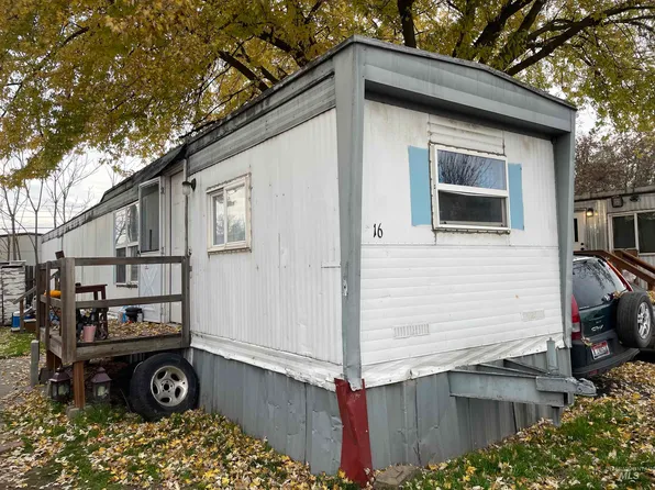 628 Burrell Ave Trailer 16, Lewiston, ID 83501