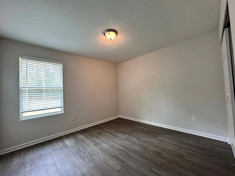 3460 Belfort Rd — Photo 14