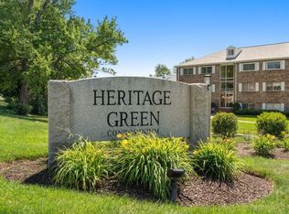 28 Fernview Ave APT 10, North Andover, MA 01845