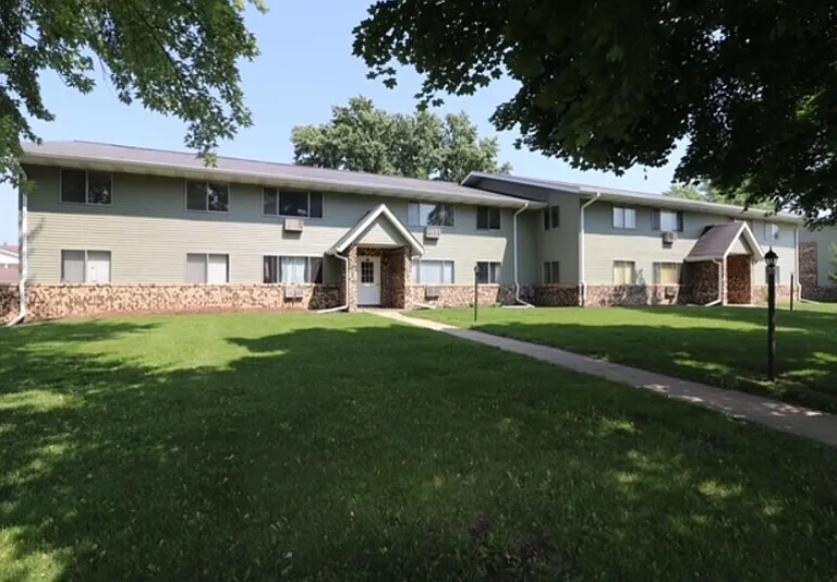 187 S National Ave #3 — Photo 1