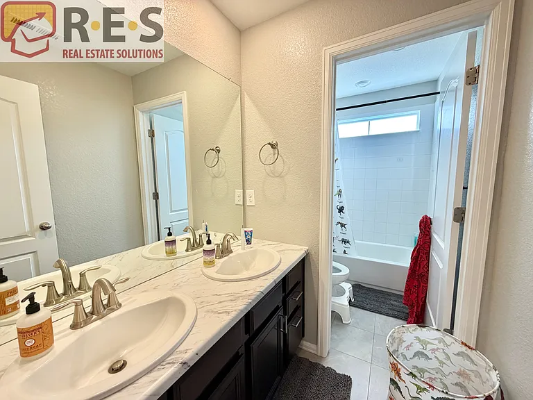 3260 Jonquil St — Photo 13