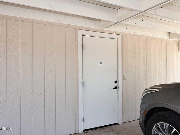 4th image of 8337 E Desert Trail