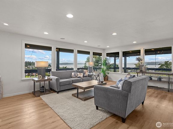 3rd image of 22525 10th Avenue S