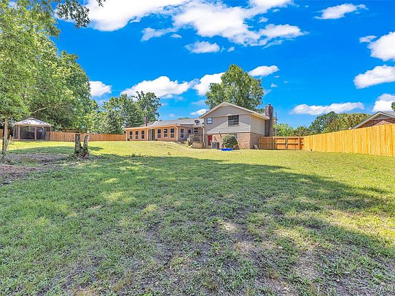 3rd image of 280 Daffodil Ct
