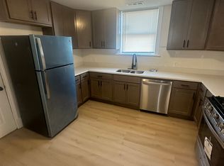 1427 121st St UNIT 2, Whiting, IN 46394