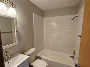 1820 Bromley St #2, South Saint Paul, MN 55075