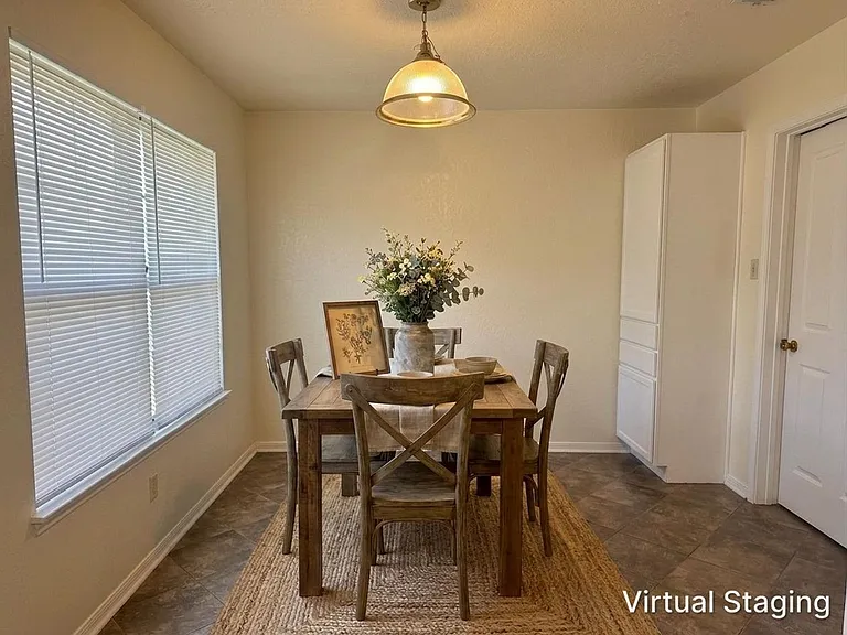 1815 Diana Ln — Photo 9