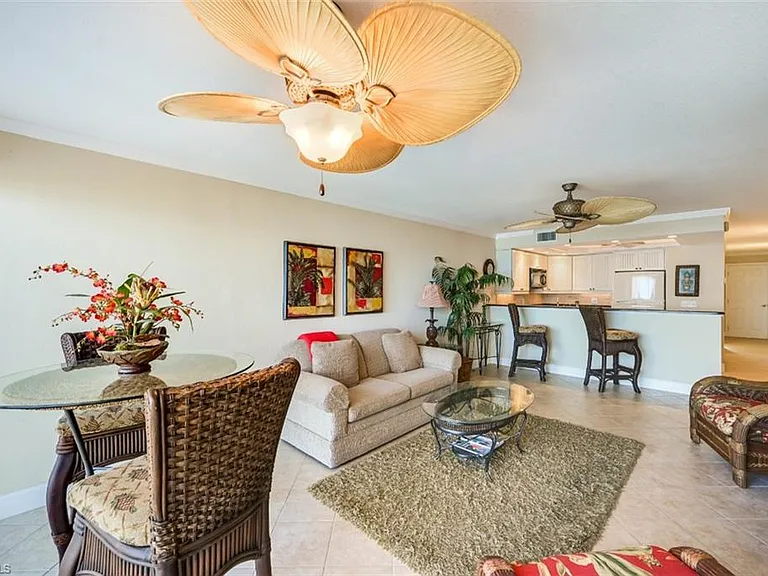 25850 Hickory Blvd #301 — Photo 9
