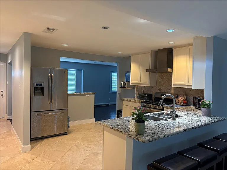 11703 Triola Ln — Photo 4