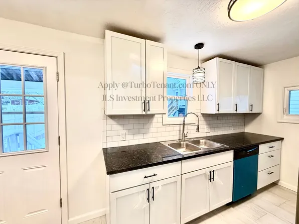 341 N 6th Ave, Butler, PA 16001