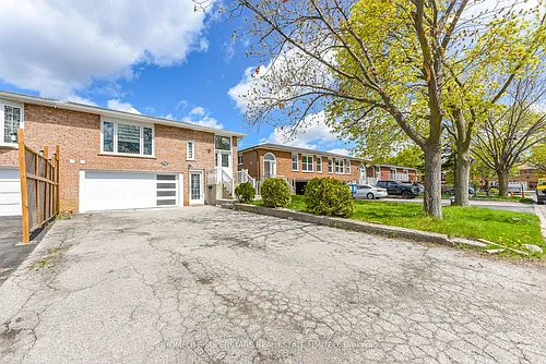 47 Jade Cres Photo 1