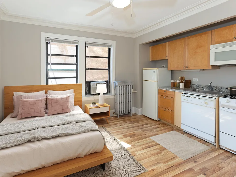 443 Wrightwood