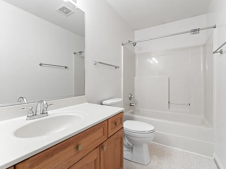 10105 Cotter Ct — Photo 14