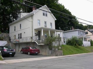 14 Foster St, Danbury, CT 06810