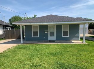 707 Clarence St, Lake Charles, LA 70601
