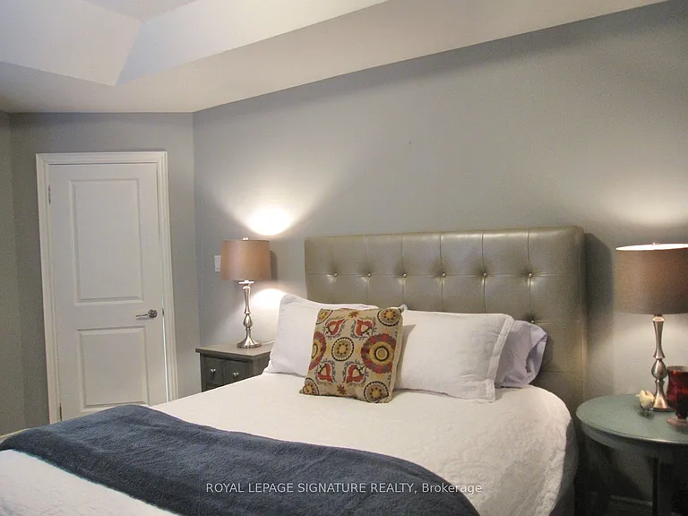 18B Algoma St — Photo 4
