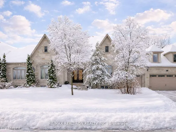 5 Long Hill Dr, Richmond Hill, ON L4E 3M5