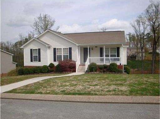 1st image of 1976 Hardwood Ln