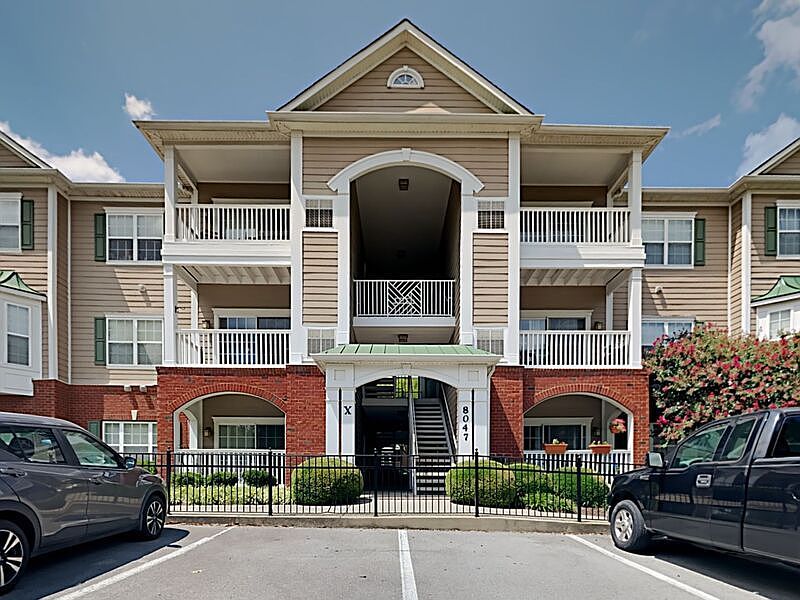 1st image of 8047 Bienville Dr APT X8
