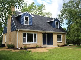 8341 N Links Way, Milwaukee, WI 53217