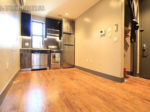 2nd image of 204 Scholes St APT 3