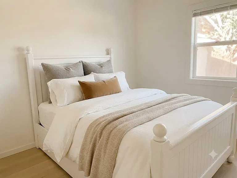 2165 Valentine St #1 — Photo 4
