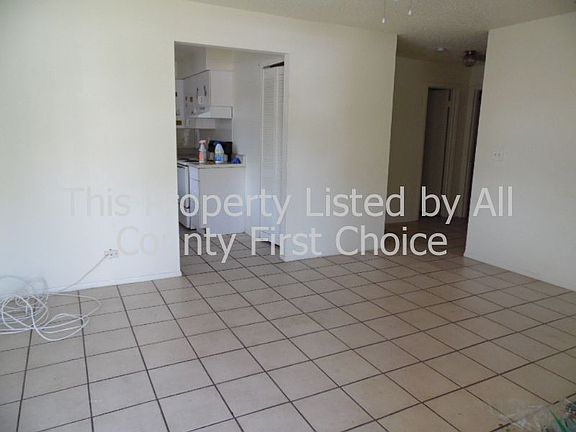 2nd image of 2825 Oaklawn Ave APT A