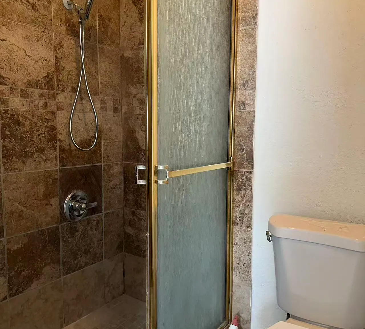 3 bed, 1243 sqft, $1,298 — Photo 2