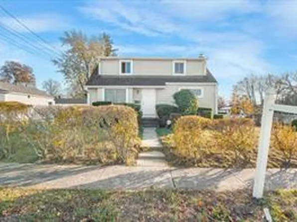 579 Champlain Avenue, West Hempstead, NY 11552