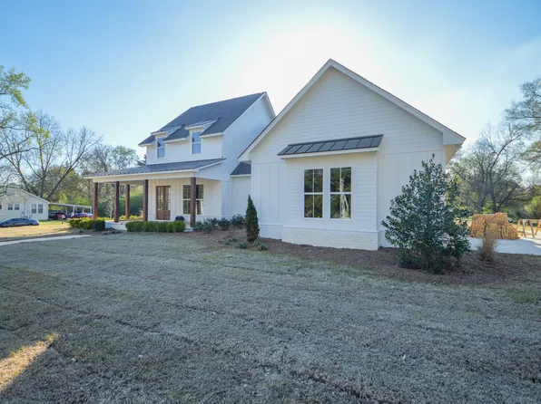 314 Louisville St, Starkville, MS 39759