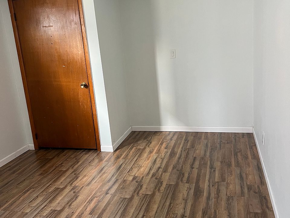 2nd image of 52 Cameron Ave #1