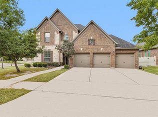 17203 Prairie Falcon Ln, Conroe, TX 77385